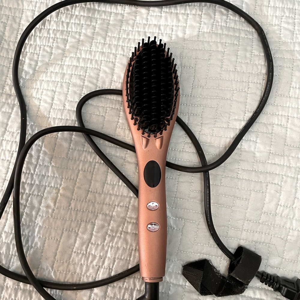 Glamfields Straightening Brush